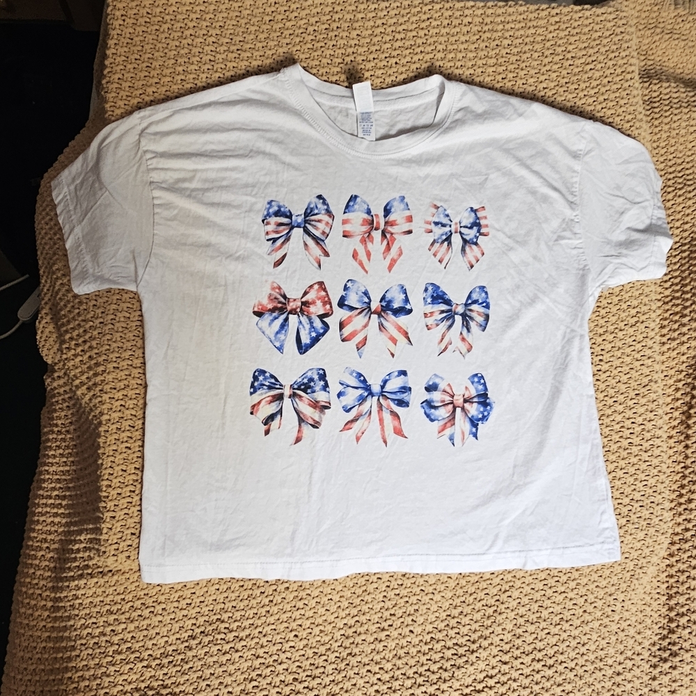 Patriotic Women's White Tee with Red and Blue Bow Design Size Large